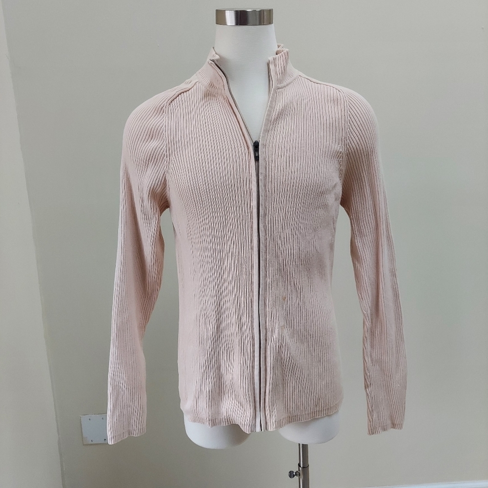 DKNY JEANS long sleeve light weight ribbed turtleneck sweater.